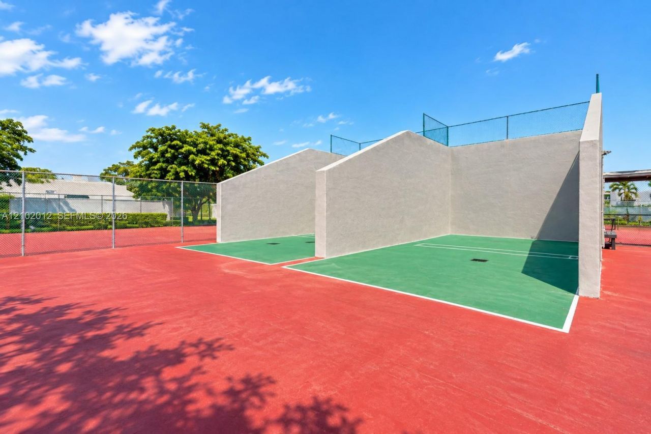 11304 NW 14th Ct, Pembroke Pines, FL 33026 Photo