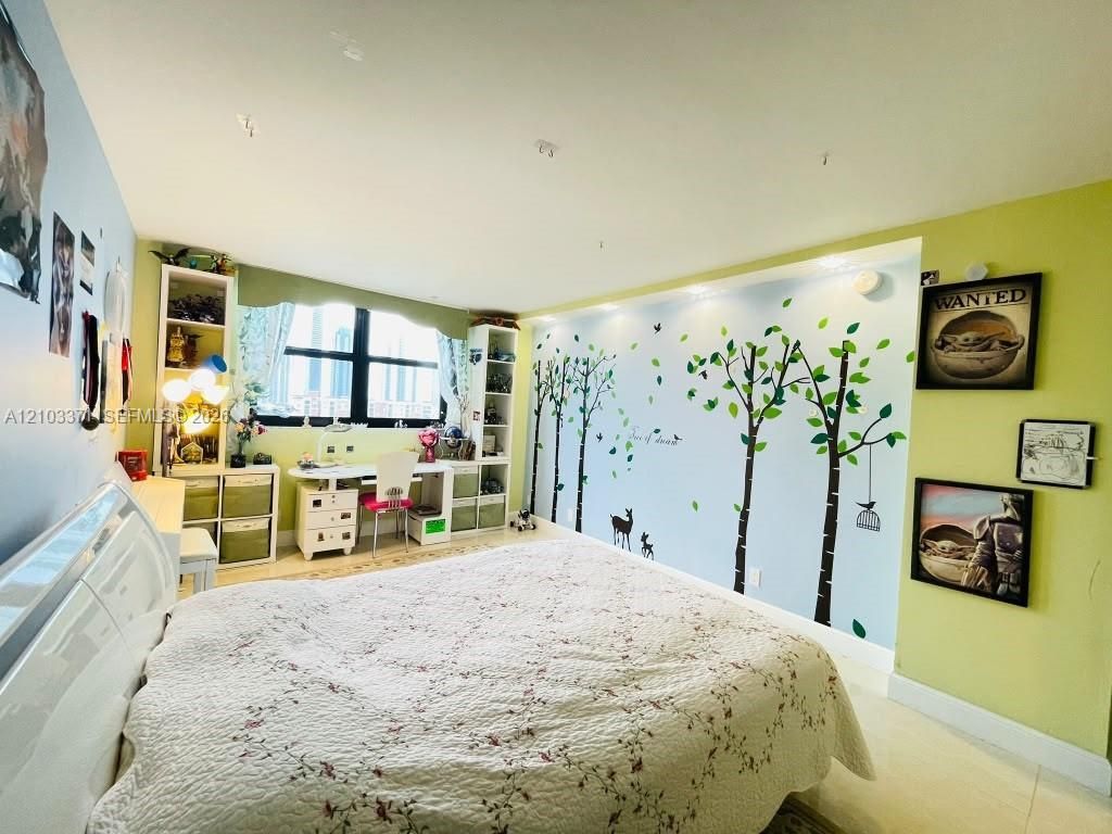 290 174th St, Unit 1118, Sunny Isles Beach, FL 33160 Photo
