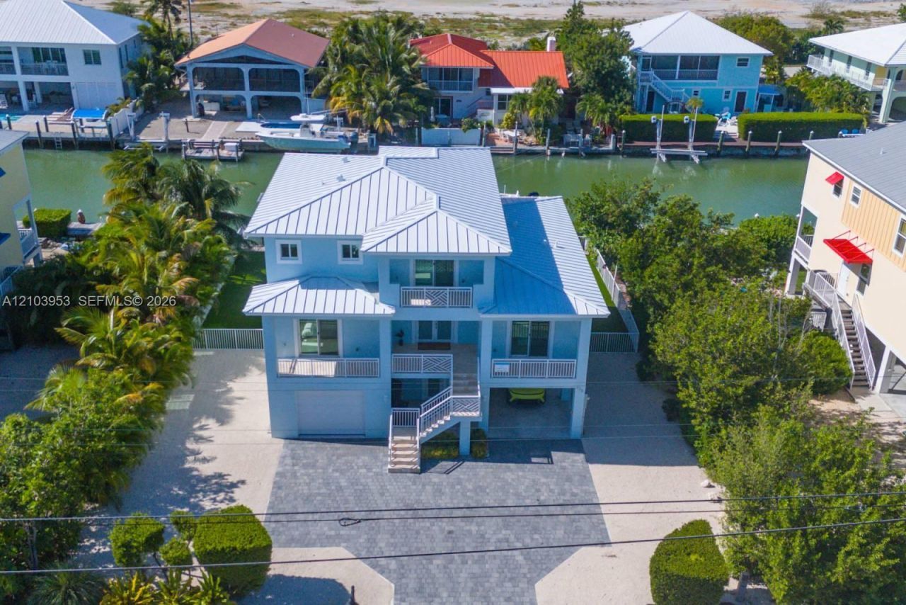 233 Sombrero Beach Rd , Marathon, FL 33050 Photo