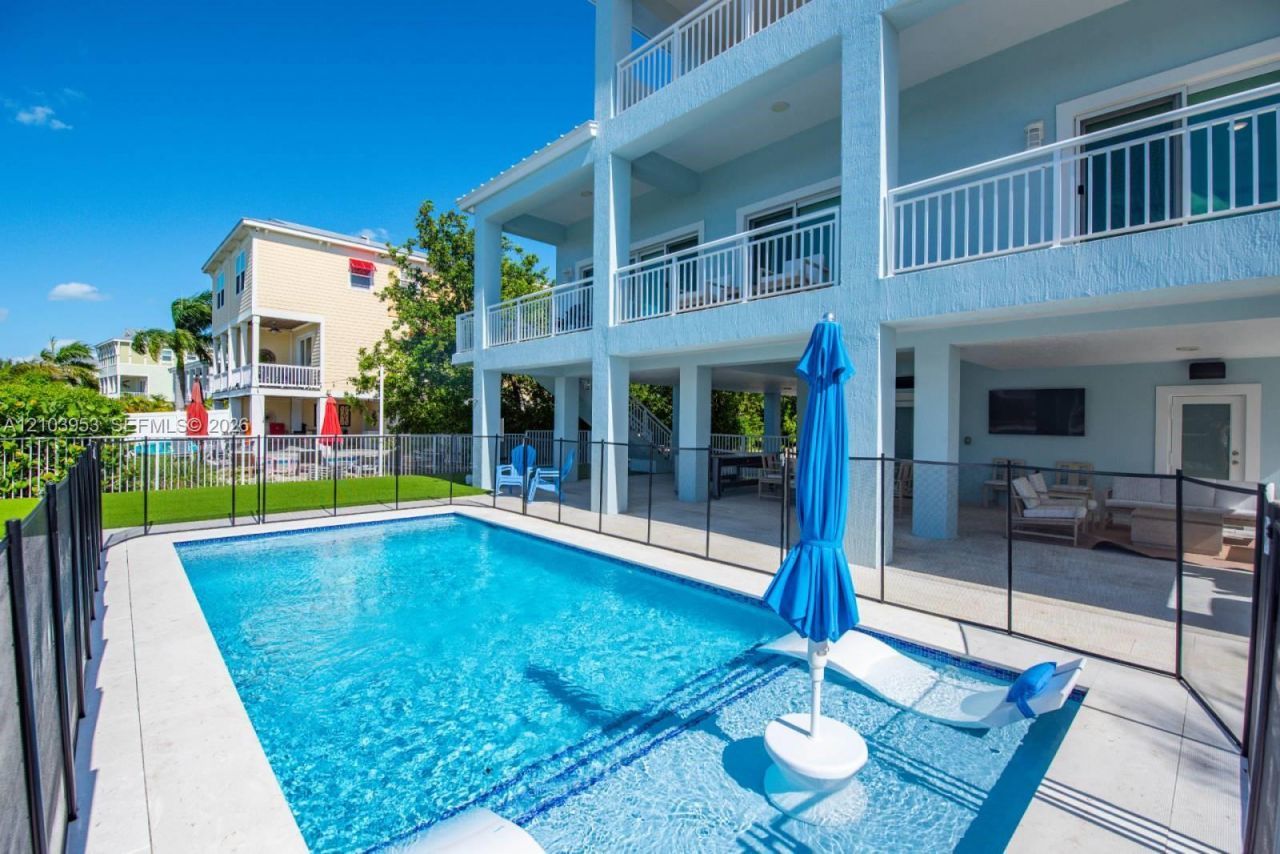233 Sombrero Beach Rd , Marathon, FL 33050 Photo