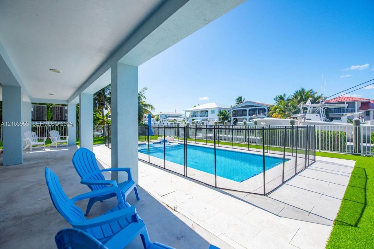 233 Sombrero Beach Rd , Marathon, FL 33050 Photo