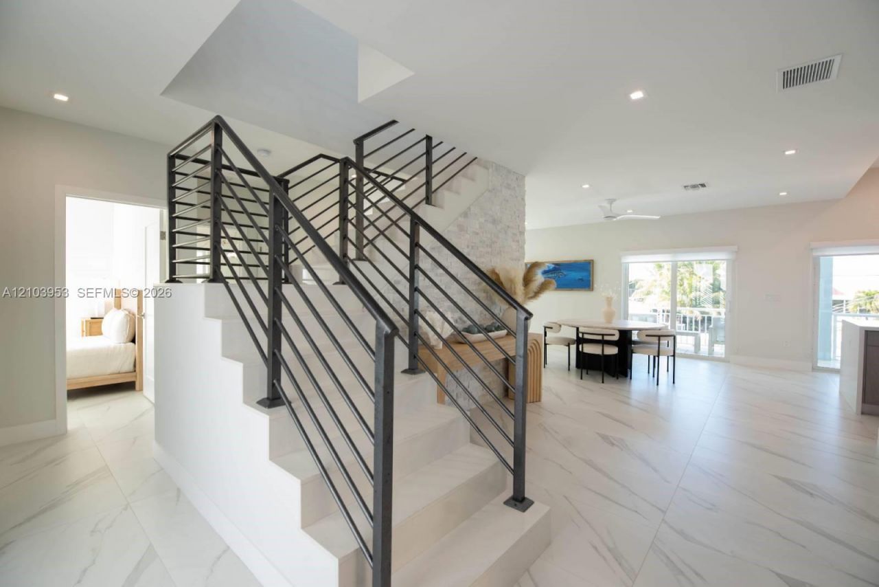 233 Sombrero Beach Rd , Marathon, FL 33050 Photo