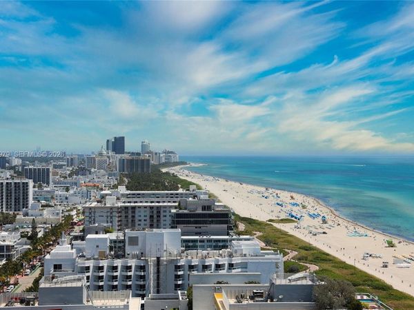 50 S Pointe Dr , Unit 2205, Miami Beach, FL 33139