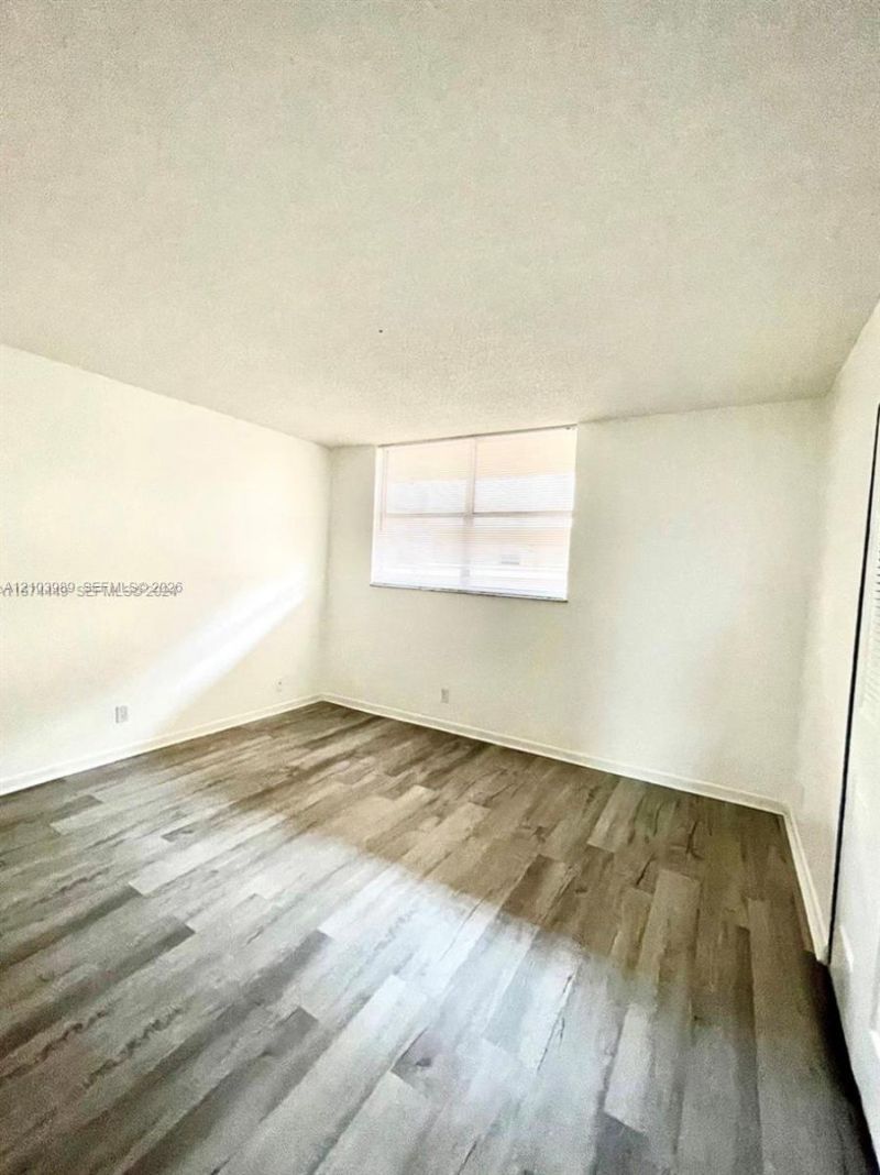 410 NW 68th Ave, Unit 411, Plantation, FL 33317 Photo