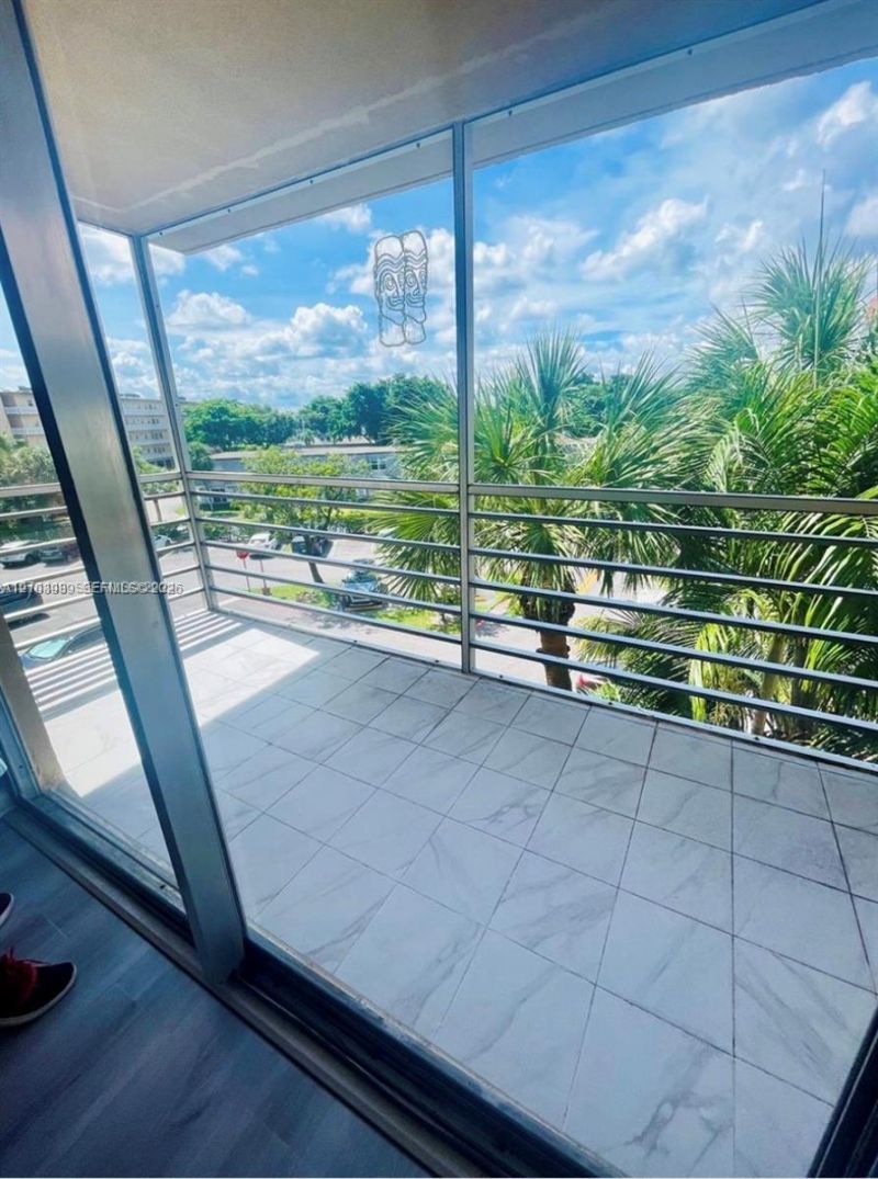 410 NW 68th Ave, Unit 411, Plantation, FL 33317 Photo