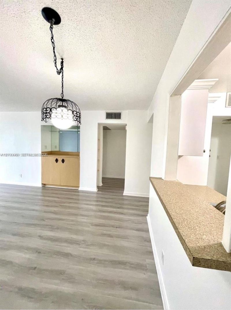 410 NW 68th Ave, Unit 411, Plantation, FL 33317 Photo
