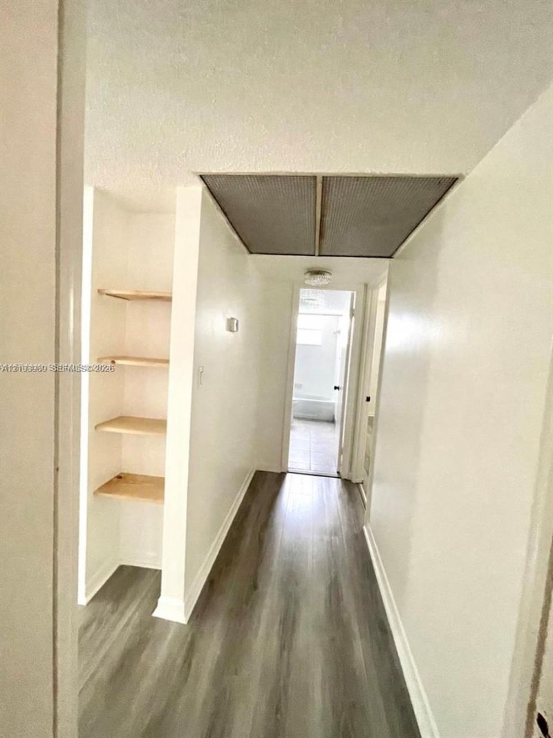 410 NW 68th Ave, Unit 411, Plantation, FL 33317 Photo