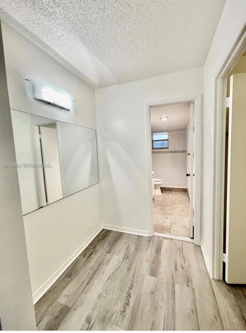 410 NW 68th Ave, Unit 411, Plantation, FL 33317 Photo