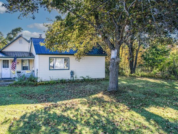 1339 Court Street, Cheboygan, MI 49721