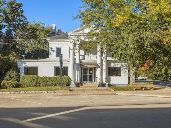 321 Schuyler Street, Oquawka, IL 61469
