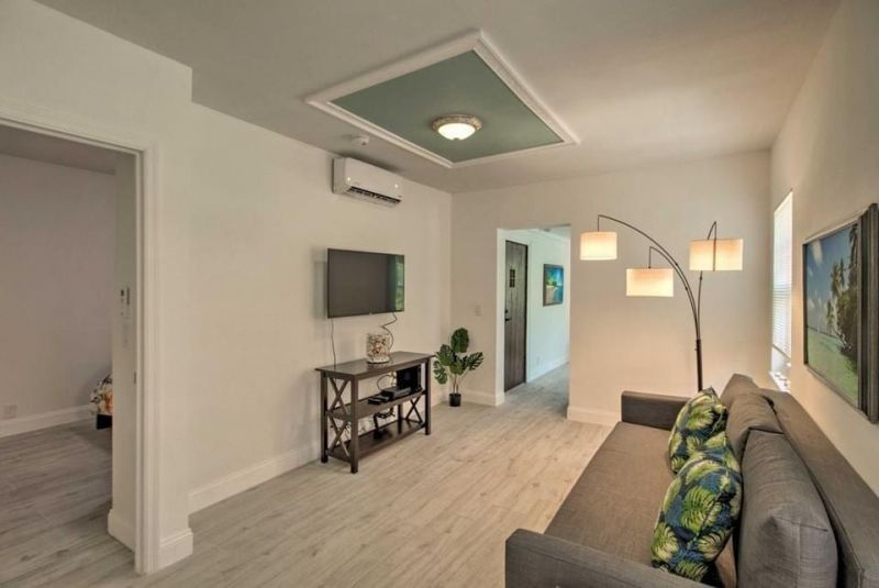 407 S Lakeside Drive, Unit E, Lake Worth Beach, FL 33460 Photo