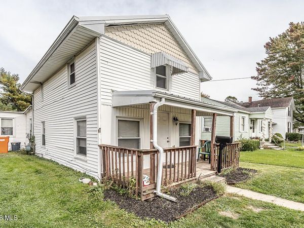422 Eben Avenue, Findlay, OH 45840