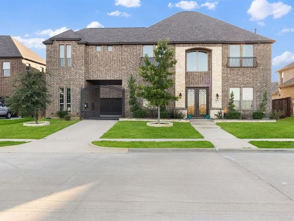 3204 Chambley Lane, Mansfield, TX 76084