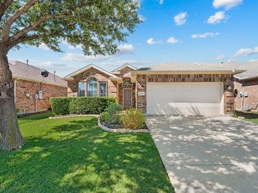 6217 Charisma Court, Fort Worth, TX 76131