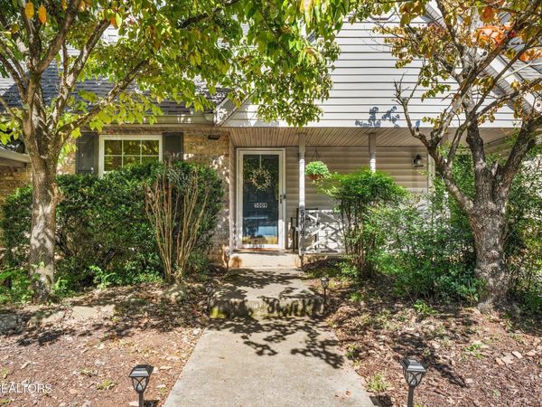 5009 Trace Manor Lane, Knoxville, TN 37912