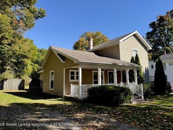 412 W Bellevue Street, Leslie, MI 49251