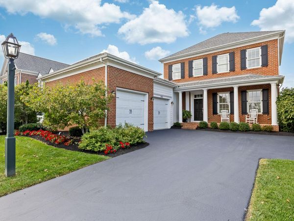 7835 Straits Lane, New Albany, OH 43054