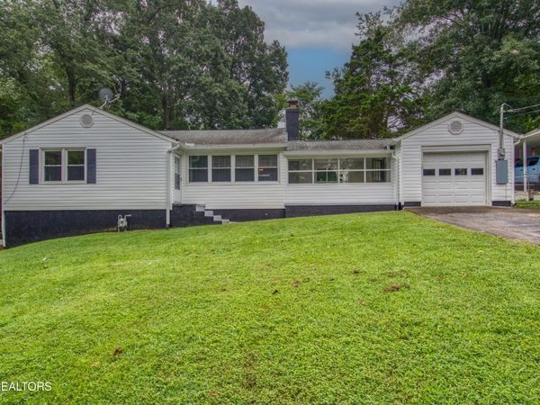 1806 Westchester Drive , Knoxville, TN 37918