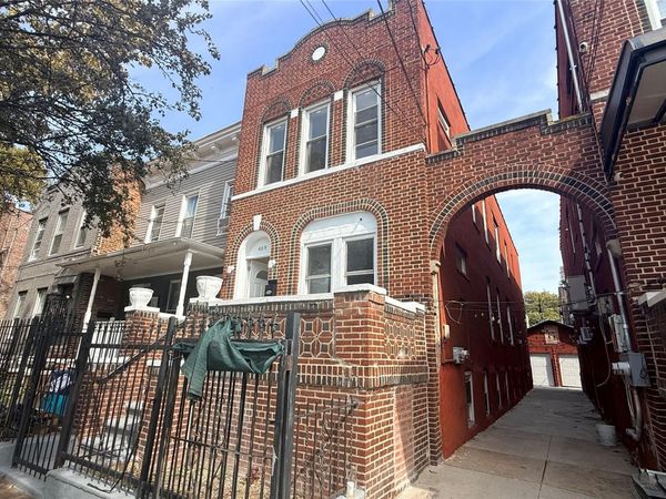 469 Atkins Avenue , Brooklyn, NY 11208