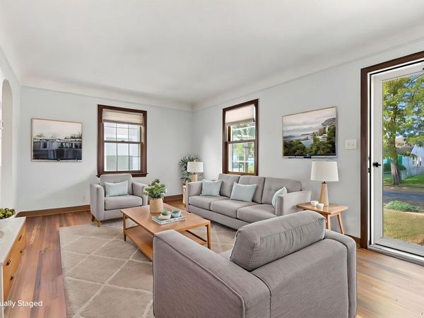 5549 37th Avenue S, Minneapolis, MN 55417
