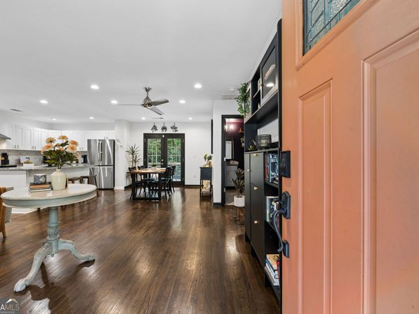 2127 Garden Circle, Decatur, GA 30032