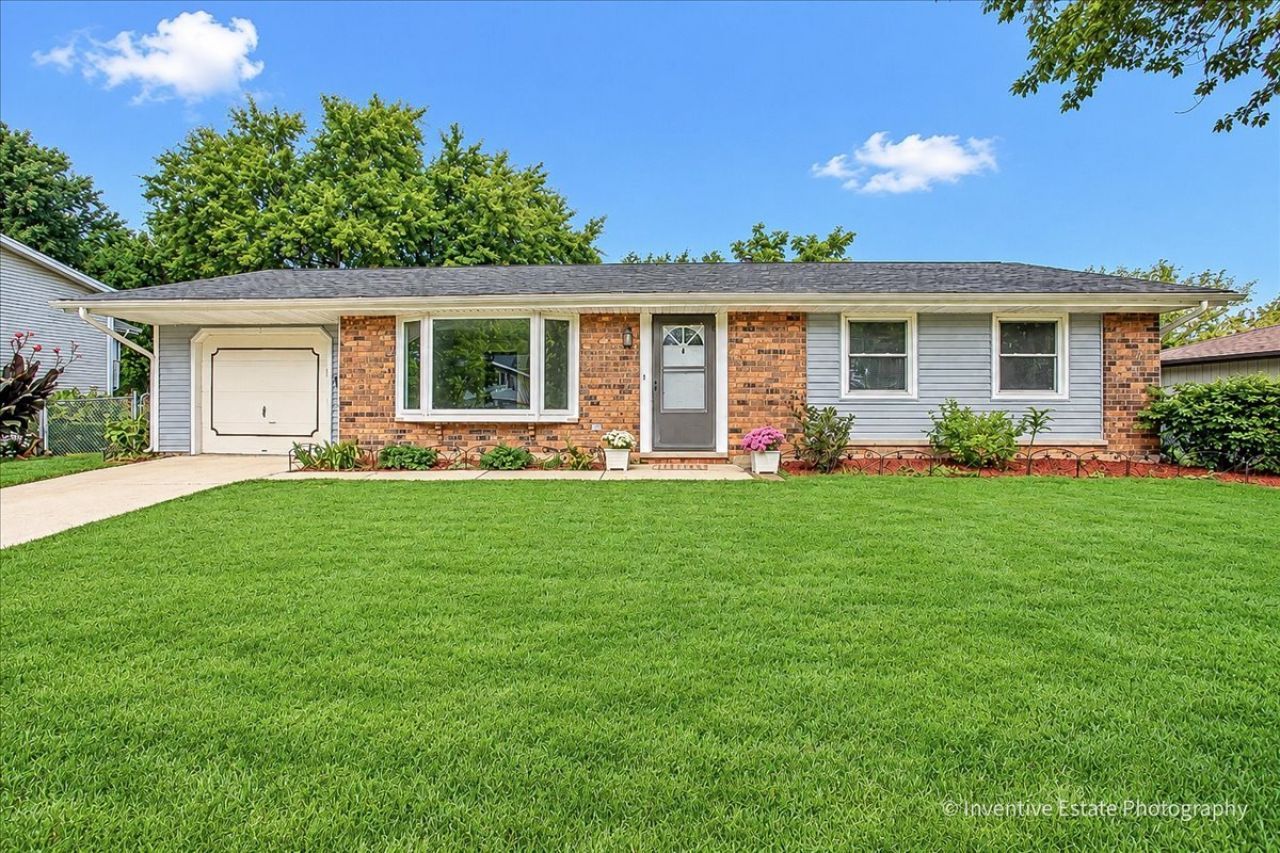 319 Kemah Lane, Schaumburg, IL 60193 Main Photo