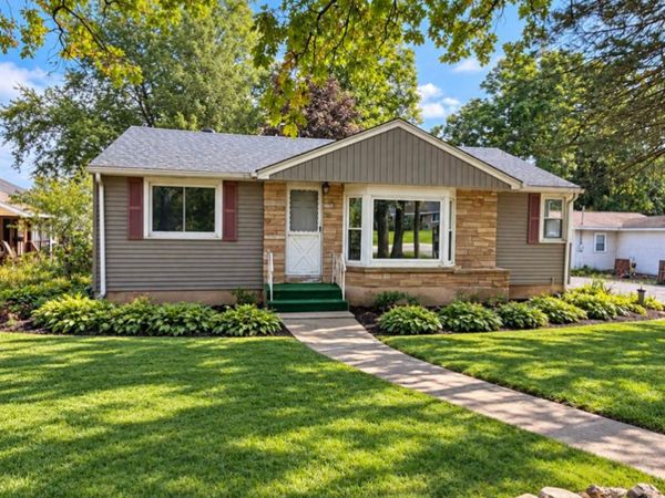 40541 N IL ROUTE 83 Route , Antioch, IL 60002
