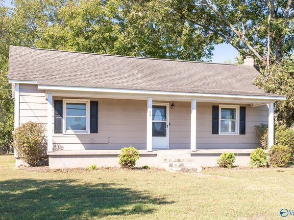 102 Butter & Egg Road, Hazel Green, AL 35750