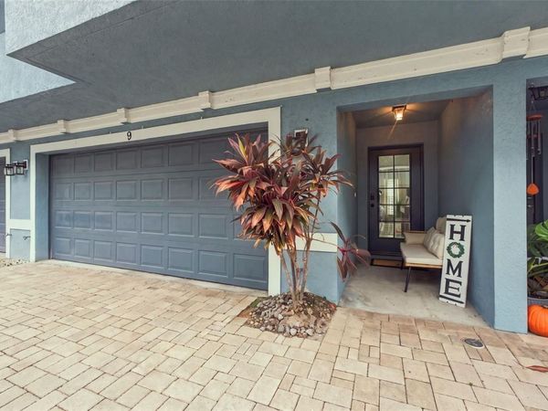 3111 W DE LEON STREET, Unit 9, TAMPA, FL 33609