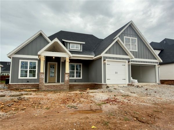 6607 S 60th Street , Rogers, AR 72758