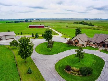 1214 County B Road, Scribner, NE 68057