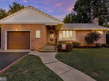 2170 GARFIELD AVENUE, READING, PA 19609