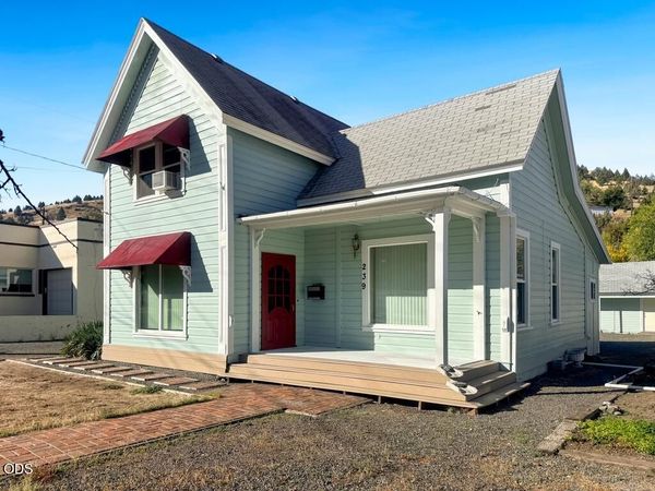 239 S Canyon Boulevard, John Day, OR 97845
