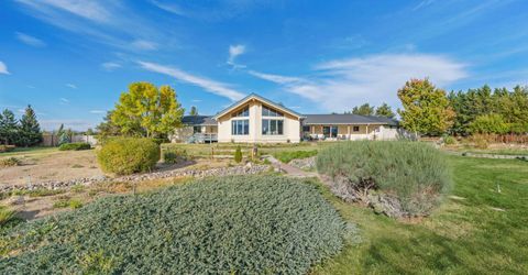 1348 View Pointe, Gardnerville, NV 89410 Photo