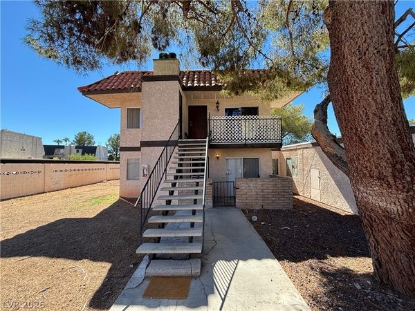 2772 Eldora Circle , Unit C, Las Vegas, NV 89146