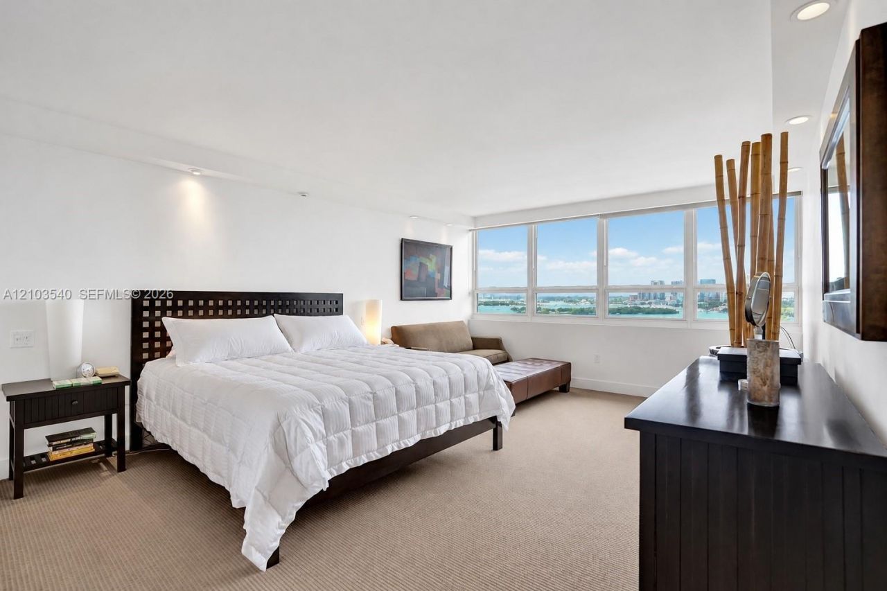 1 Grove Isle Dr , Unit A1108, Miami, FL 33133 Photo