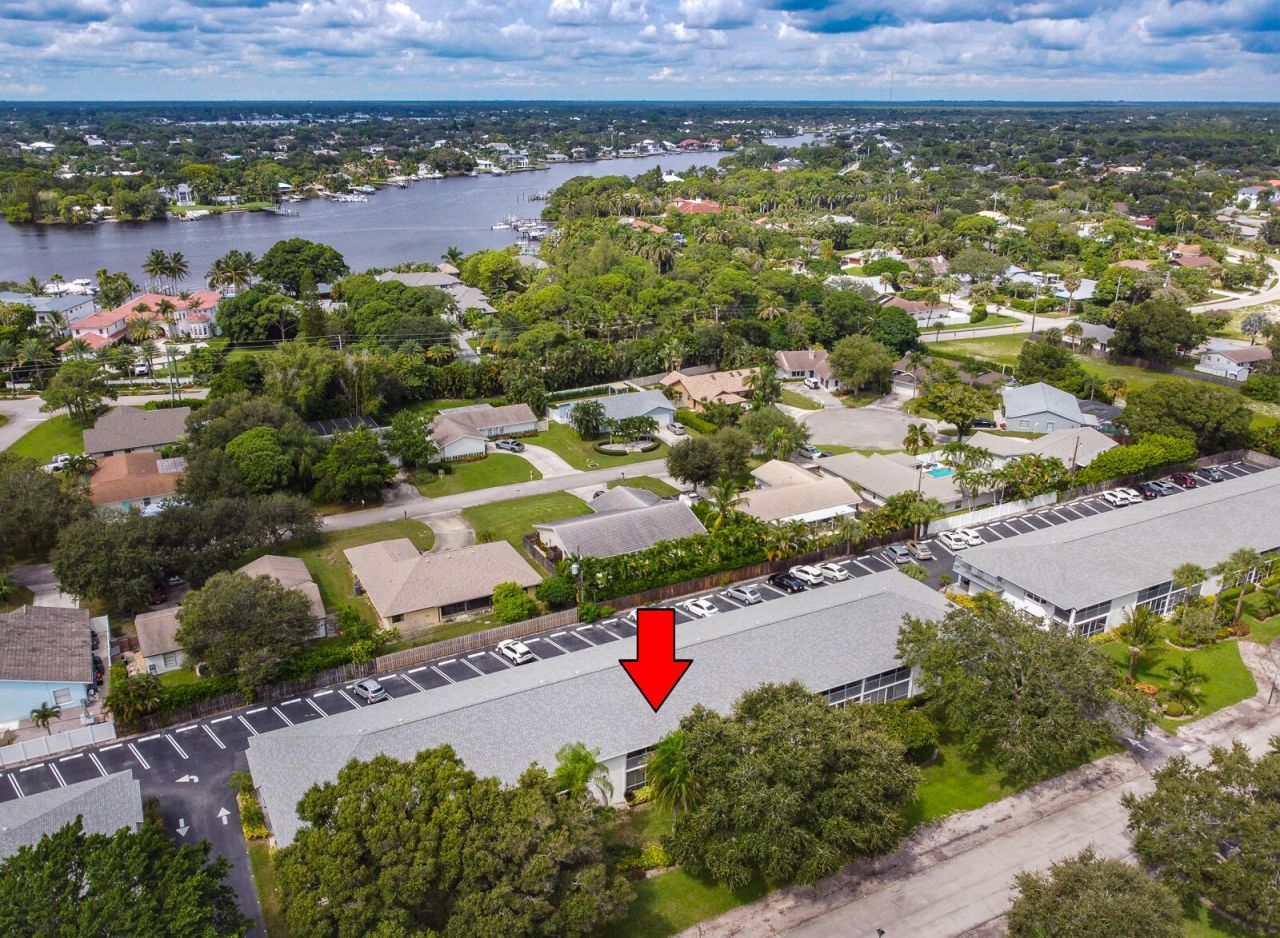 8 Garden Street, Unit 205R, Tequesta, FL 33469 Photo