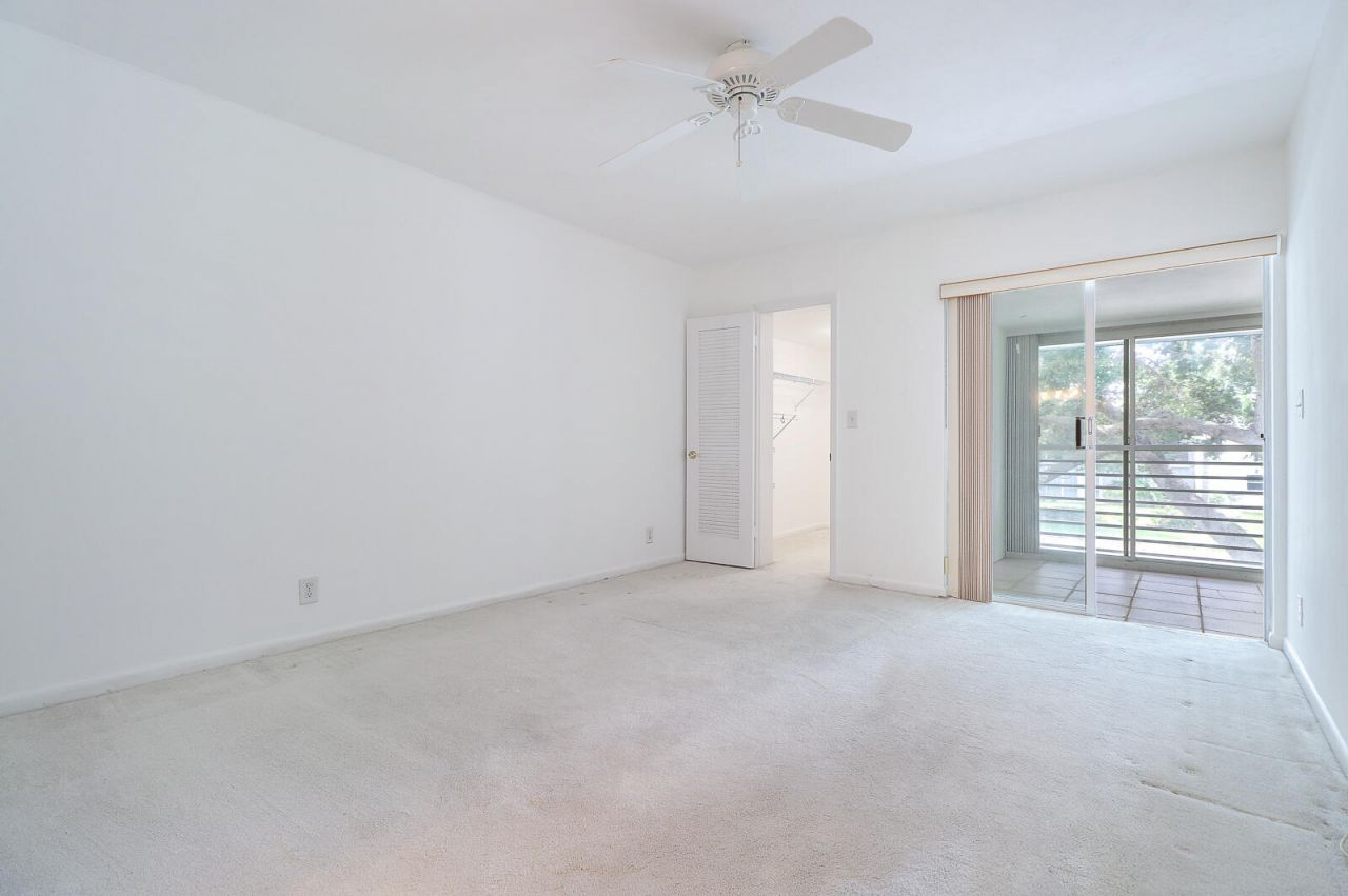 8 Garden Street, Unit 205R, Tequesta, FL 33469 Photo