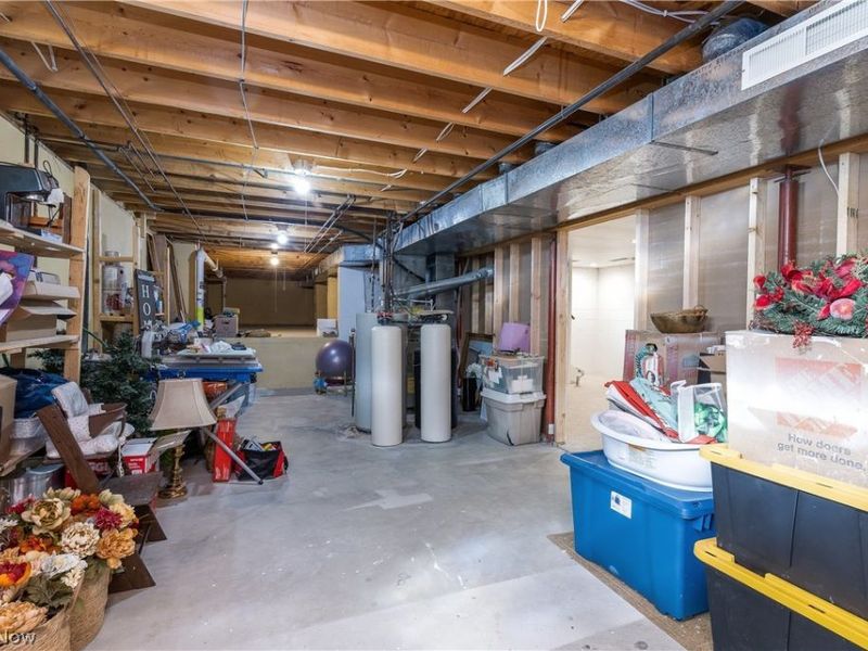 6425 Harborview Avenue NW, Canton, OH 44718 Photo 41