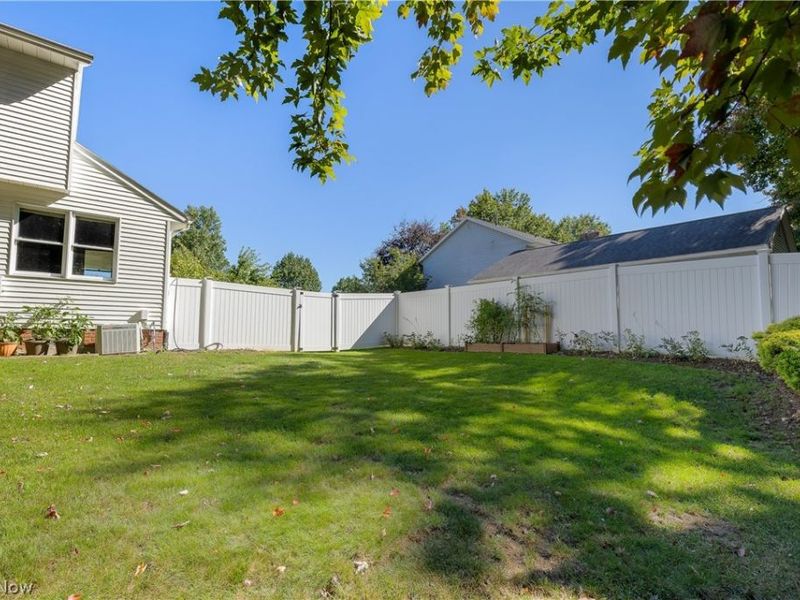 6425 Harborview Avenue NW, Canton, OH 44718 Photo 44