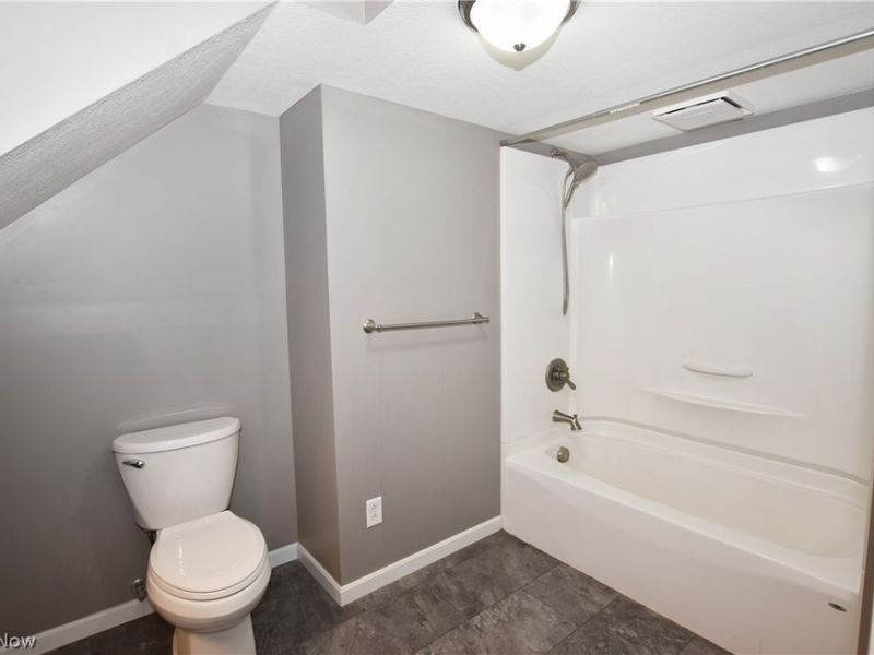 1235 Roosevelt Street SW, Sherrodsville, OH 44675 Photo 40