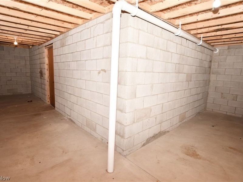 1235 Roosevelt Street SW, Sherrodsville, OH 44675 Photo 44