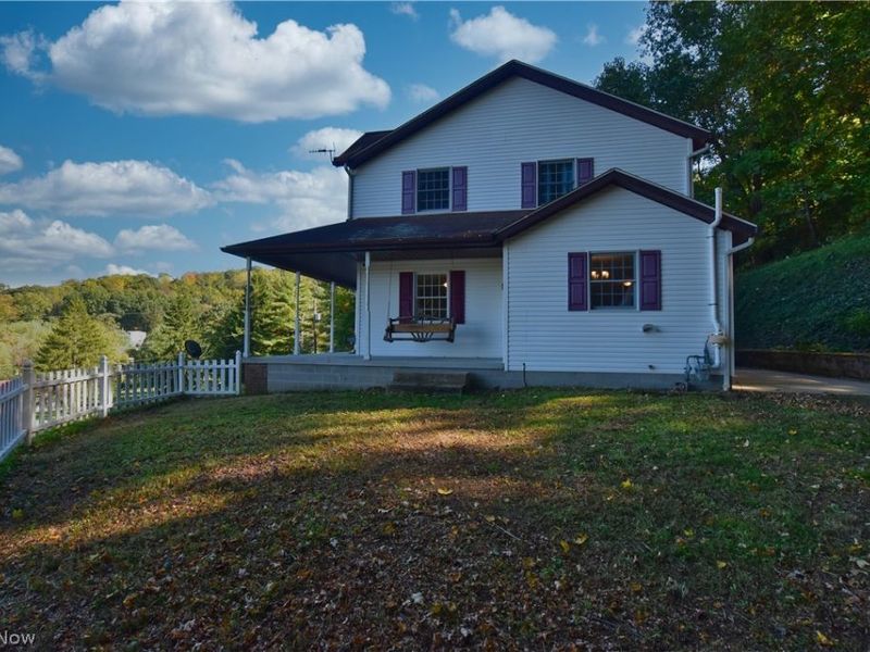 1235 Roosevelt Street SW, Sherrodsville, OH 44675 Photo 7