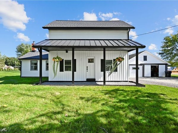 4842 Hoffman Norton Road , Bristolville, OH 44402