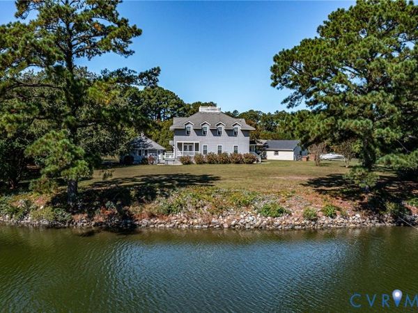 99 Whaley Lane, Reedville, VA 22539