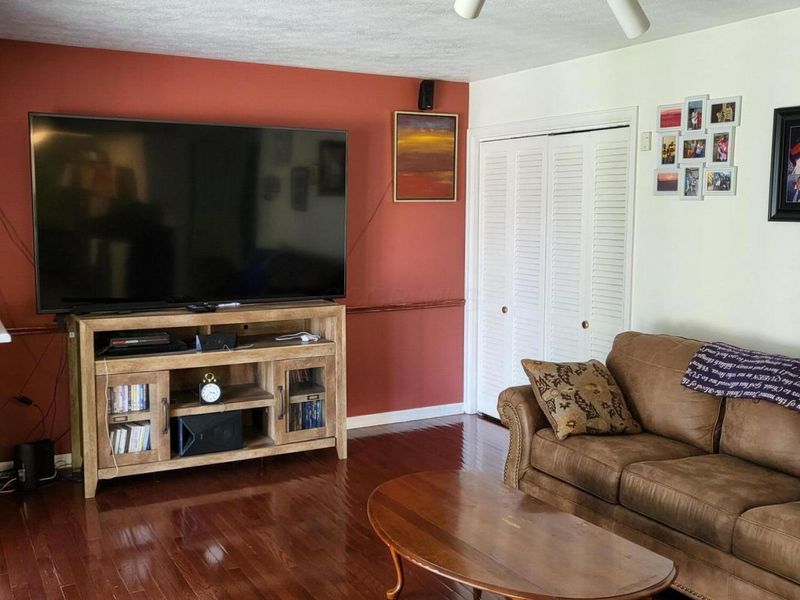 1460 Noe Bixby Road, Columbus, OH 43232 Photo 27