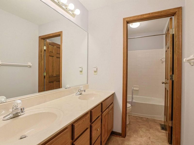 23 Observatory Pointe Drive, Wilder, KY 41076 Photo 31