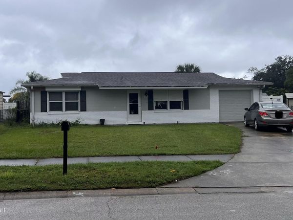 1305 Golf Avenue, Ormond Beach, FL 32174