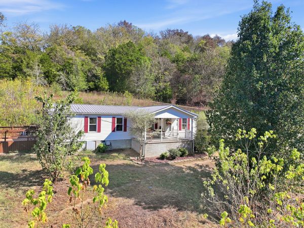 707 Dry Creek Rd , Dowelltown, TN 37059