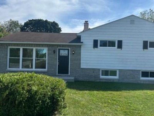 960 N WALNUT STREET , COATESVILLE, PA 19320
